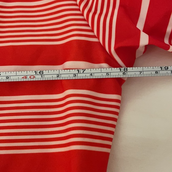 NEW Women's rash guard w/zipper, UPF50 - Picture 6 of 6